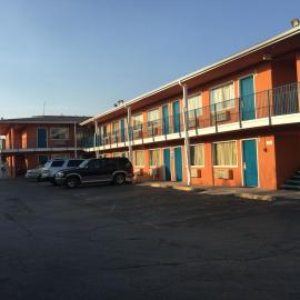 Relax Inn Forth Worth: White Settlement şehrinde bir otel
