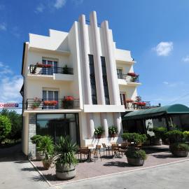 Hotel Passacor - Business & Bike, hotel em Sermide