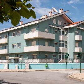 Apartamentos Turisticos Ceu Azul، فندق في Arcozelo