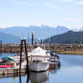 Gibsons Harbour Retreat, hotell i Gibsons