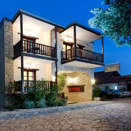Fretzato, hotel em Elati