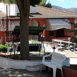 Residence Villa la Palmas, hotel a Porto Azzurro