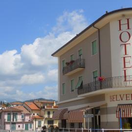 Albergo Belvedere, hotel u gradu 'Borghetto di Vara'