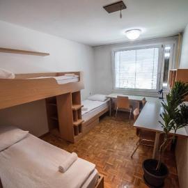 Hostel DIC, hotel a Ljubljana
