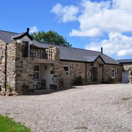 The Barn at Cae Bach, hotel a Gwalchmai