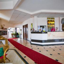 Hotel Onix – hotel w mieście Rânca