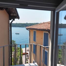 Appartamenti al Golfo, hótel í Salò