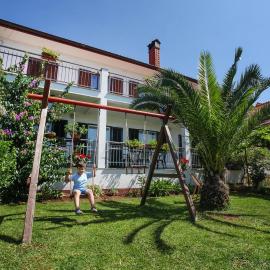 Apartments Patricia, hotel in Banjole