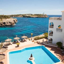 Orange Colom - Seaside Apartments, hotel i Puerto Colom