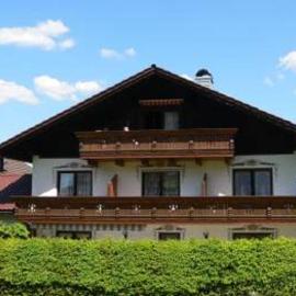 Gästehaus Jutta, hotel in Lindberg