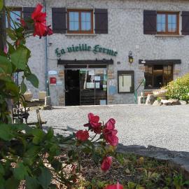 La Vieille Ferme, hotel di Les Ancizes-Comps
