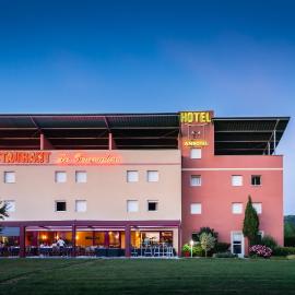Viesnīca Hotel Ambotel pilsētā Ambereanbižē