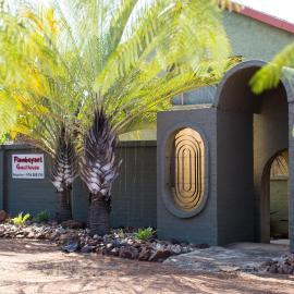 Flamboyant Guesthouse, hotelli kohteessa Bela-Bela