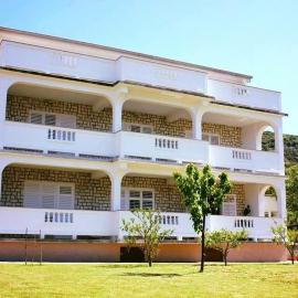 Rooms Viskic, hotel na Rabu