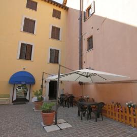 Il Cavallino, hotel em Fossombrone