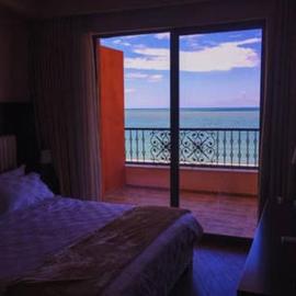 Apartment at Dreamland Oasis، فندق في شاكفي