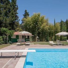 Azienda Agricola e Agriturismo Vallorsi, hotel u gradu Terricciola