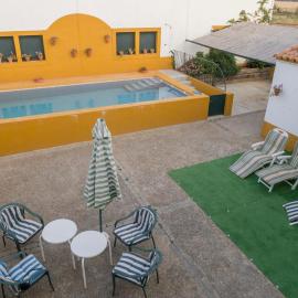 Casa Rural Dehesa de Solana, hotel in Herrera de Alcántara
