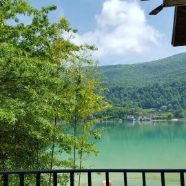 Les Sirenes, hotel v destinaci Lepin-le-Lac
