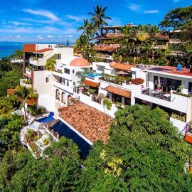 Casa Cupula LGBT Luxury Resort