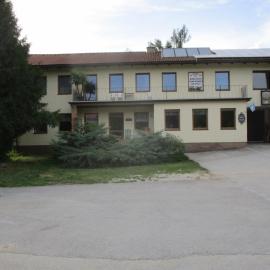 Dorfwirtshaus Rauch, hotel Eschabruckban