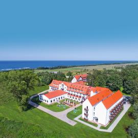 Hotel Mona Lisa Wellness & Spa, хотел в Колобжег