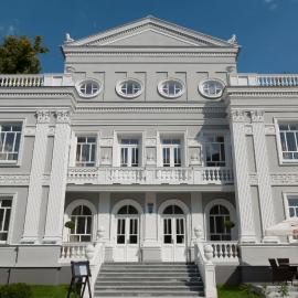 Hotel Willa Hueta, hotel in Kielce