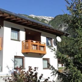Haus Talblick, hotel em Pettneu am Arlberg
