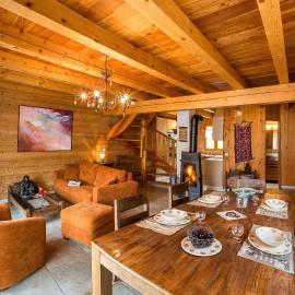 Chalets Shangrila, hotel in Saint-Michel-de-Chaillol