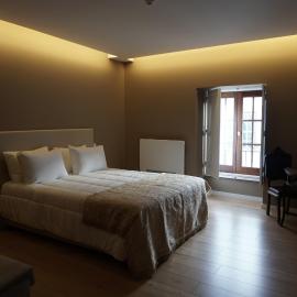 Feira Hostel & Suites، فندق في سانتا ماريا دا فييرا