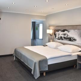 GT3 Hotel, Hotel in Honerath