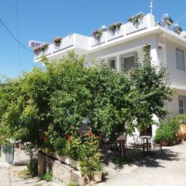 Heracles Hotel, hotel di Spílion