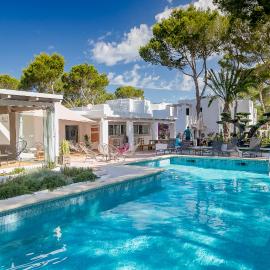 Casbah Formentera Hotel & Restaurant, hotel in Playa Migjorn