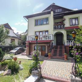Guest House Arnika, Hotel in Jaremtsche