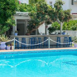 Hotel George, hotel en Limenas
