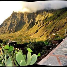 El Laurel, hotel in Frontera