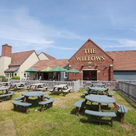 Willows, Blackburn by Marston's Inn، فندق في بلاكبيرن