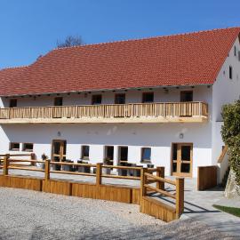 SPIEGLHOF apart, hotel in Kumhausen