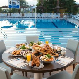 Hotel Astral Nirvana Club- Half Board, hotel u Eilatu
