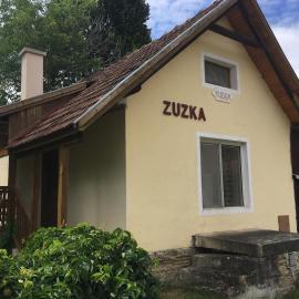 Zuzka, hotel a Ižipovce