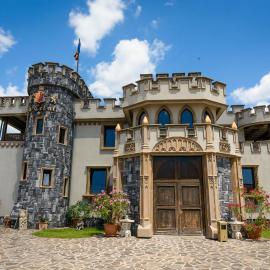 LaCetate Boutique Hotel、ピテシュティのホテル