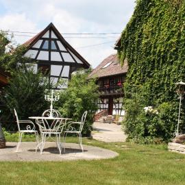 La Grange aux Coqs, hotel in Ittenheim