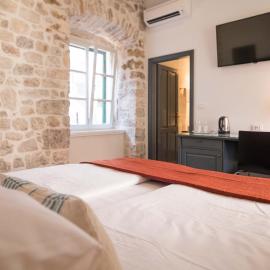 Mediterraneo Luxury Rooms, hotel in Šibenik