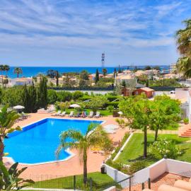 Moradias Villas Rufino, hotel in Albufeira