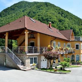 Apartment Sotočje