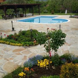 Mountain View Vacation Home, hotel a Balabanska