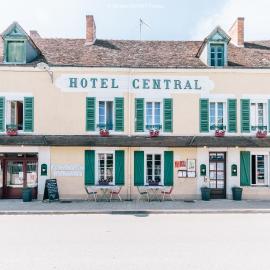 Hotel Le Central, hotel v destinaci Boussac