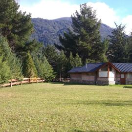 Cabañas Hueney, hotel in Lago Puelo