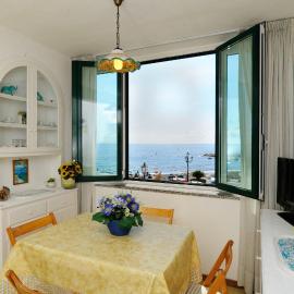 That's Atrani, Amalfi Coast beach front apartment, hotel u gradu Atrani
