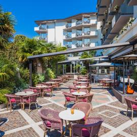 Hotel Continental - Tonelli Hotels, hotel en Nago-Torbole